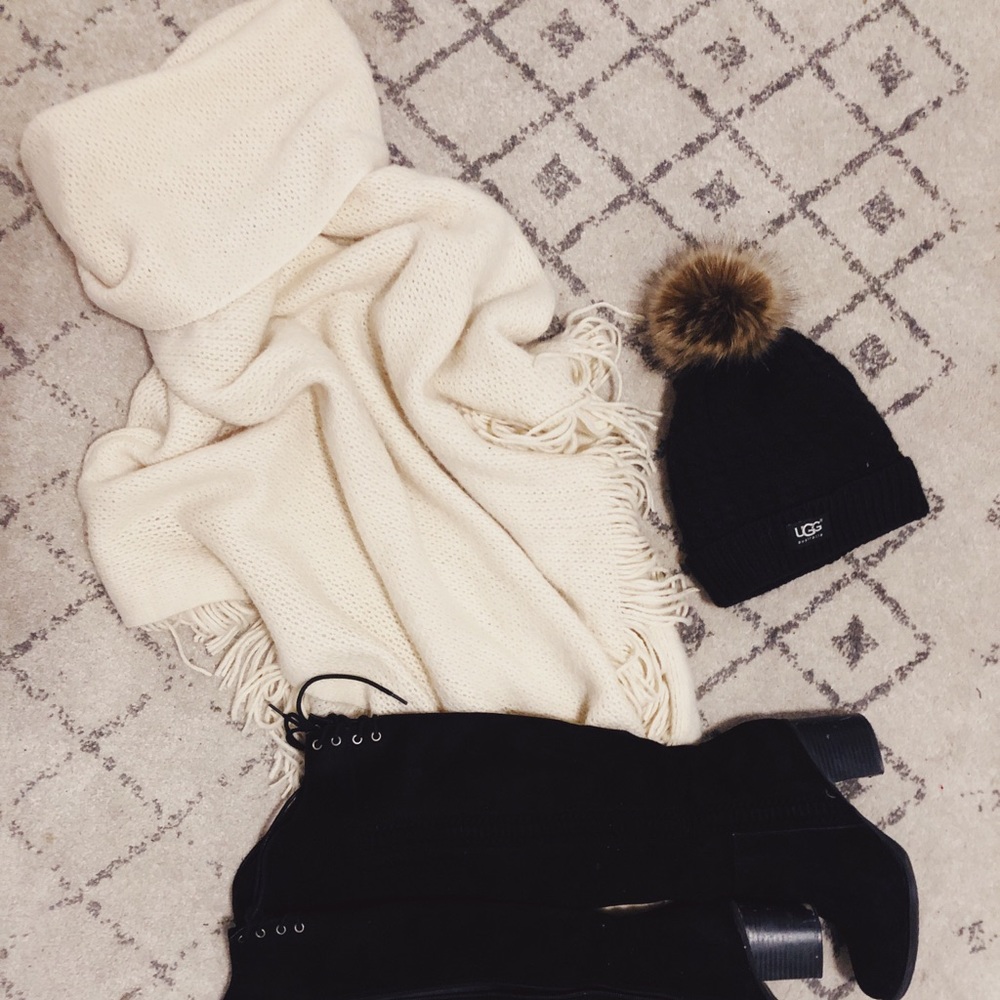 Do Everything in Love cream poncho